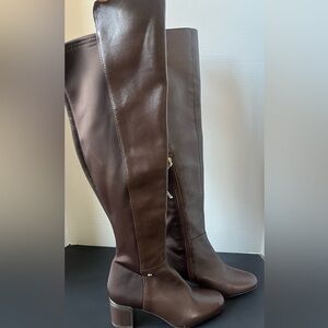 NEW DKNY Women's Brown Tall Zipper Riding Boots $189 original price